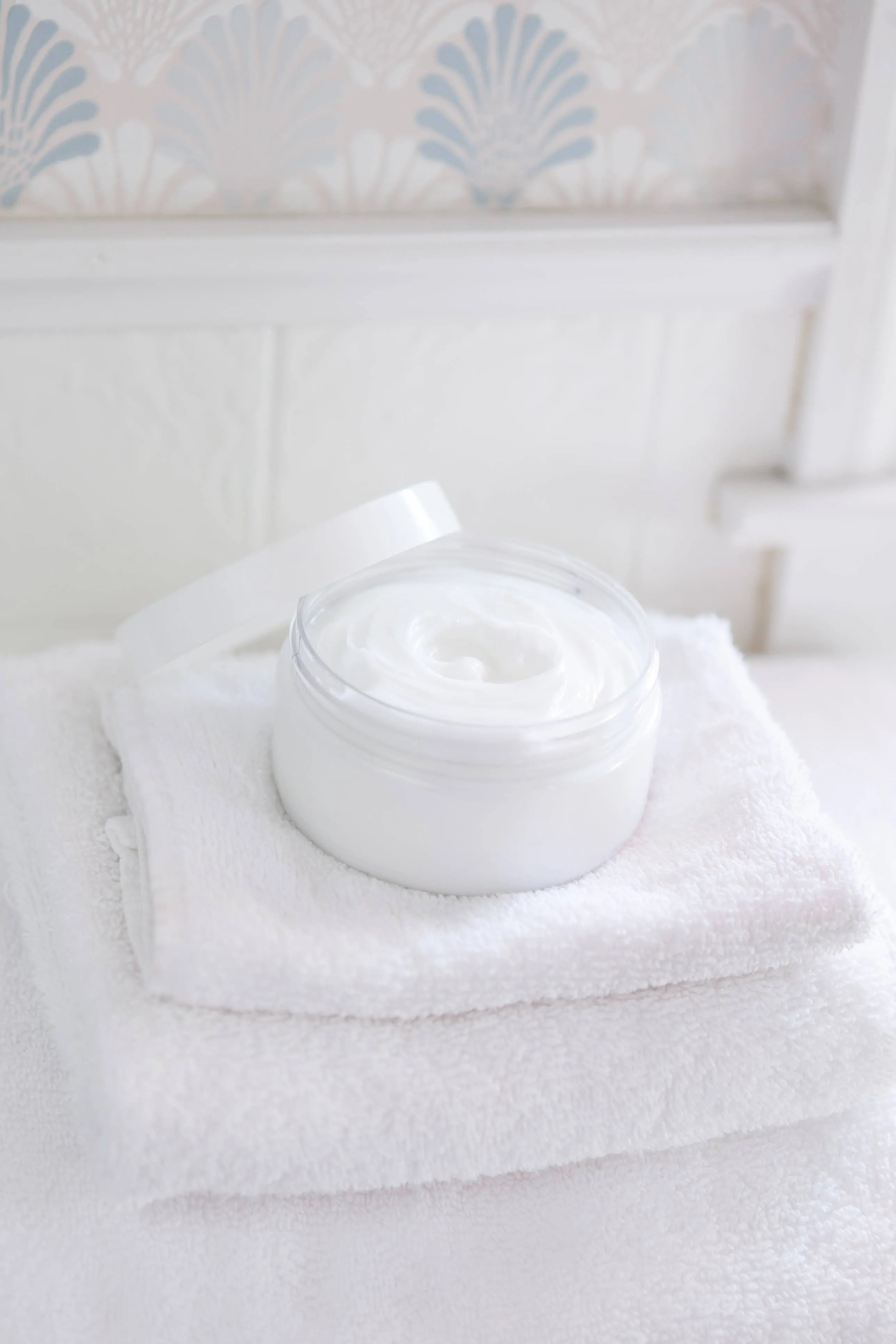 8oz Spearmint & Eucalyptus Body Butter