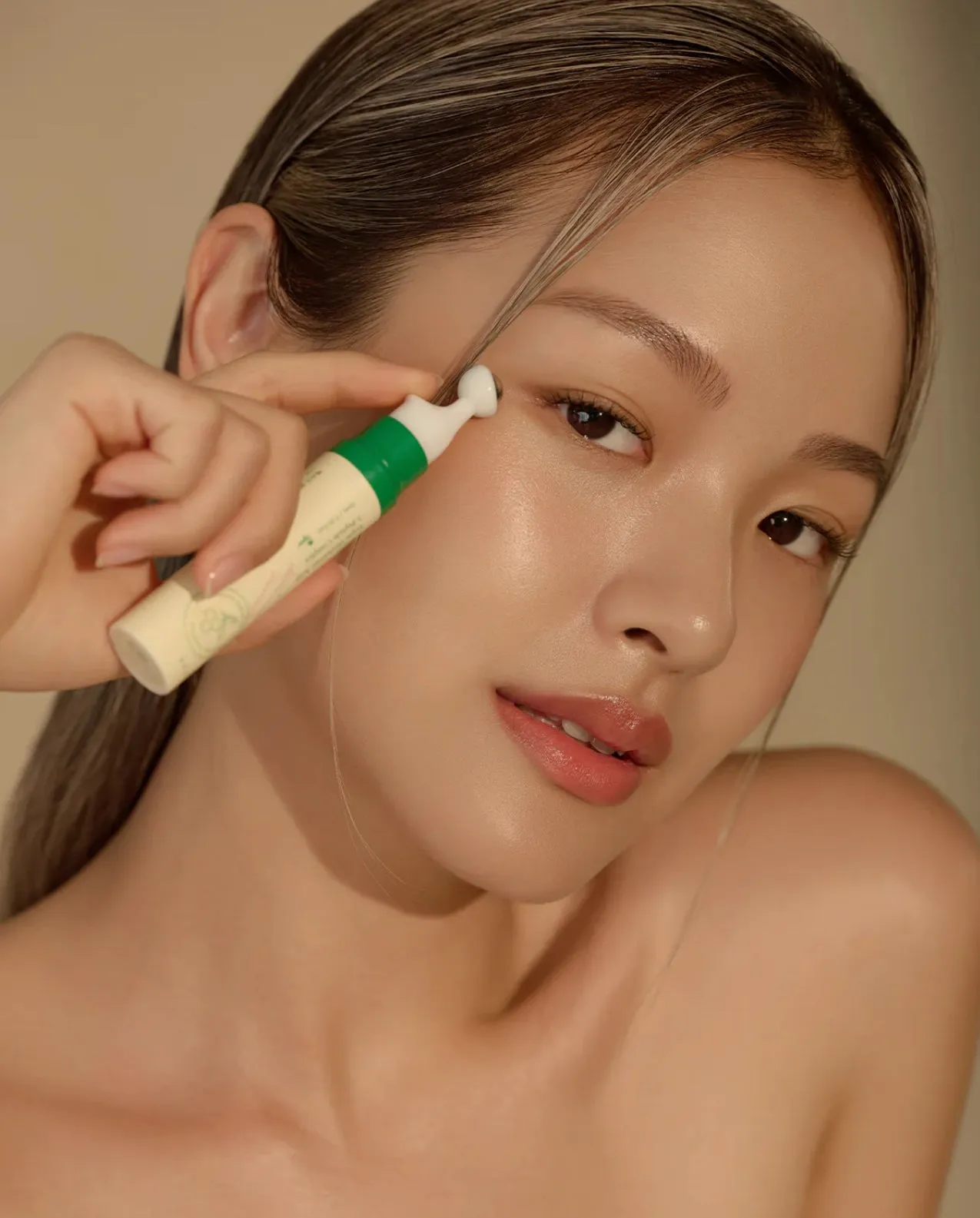 AXIS Y vegan collagen eye serum سيروم العين بالكولاجين من اكسز واي