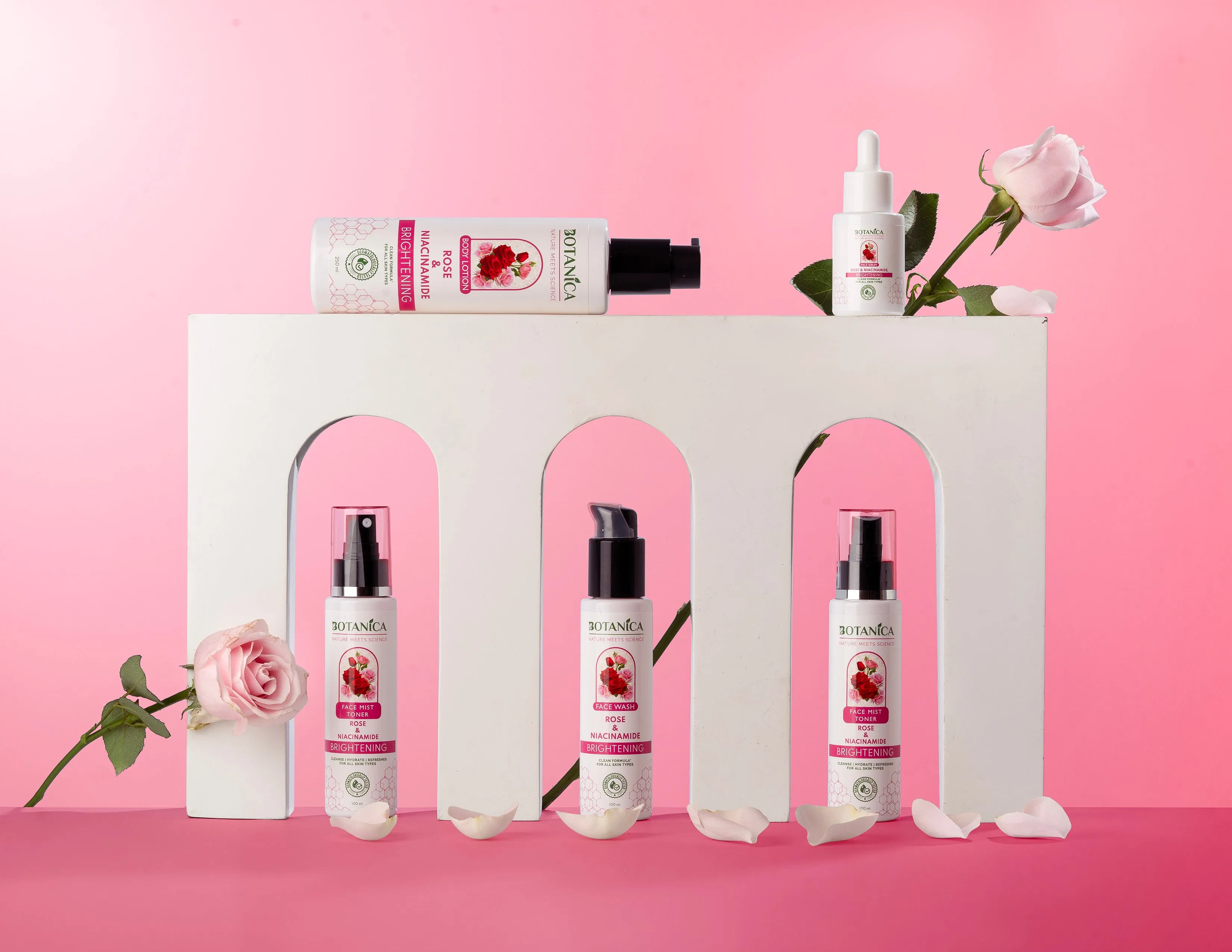 Botanica Rose Niacinamide Body Lotion 250ml