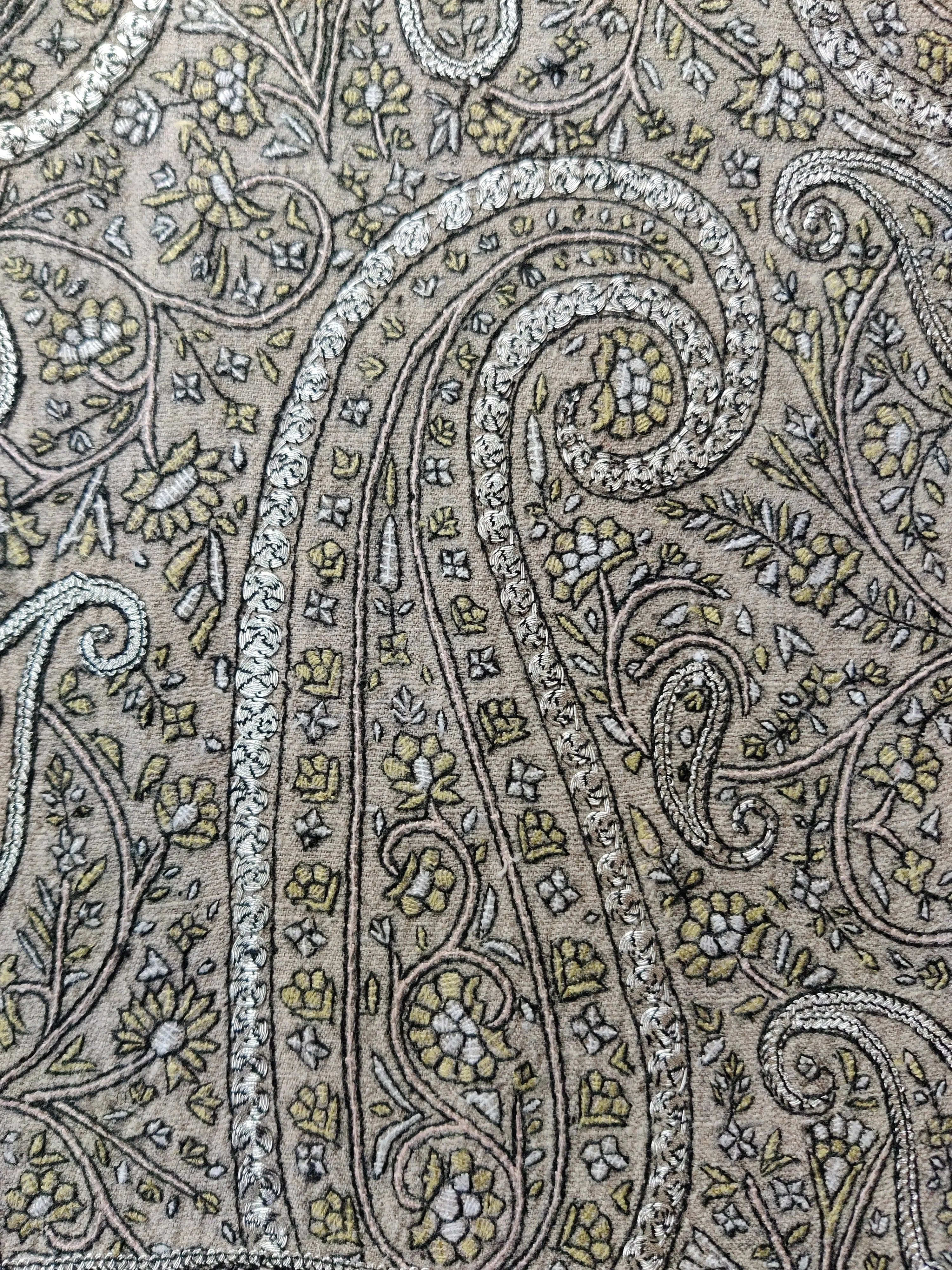 Chandni Raat: Pure Pashmina Shawl with Hand Tilla Embroidery & Sozni Embroidery