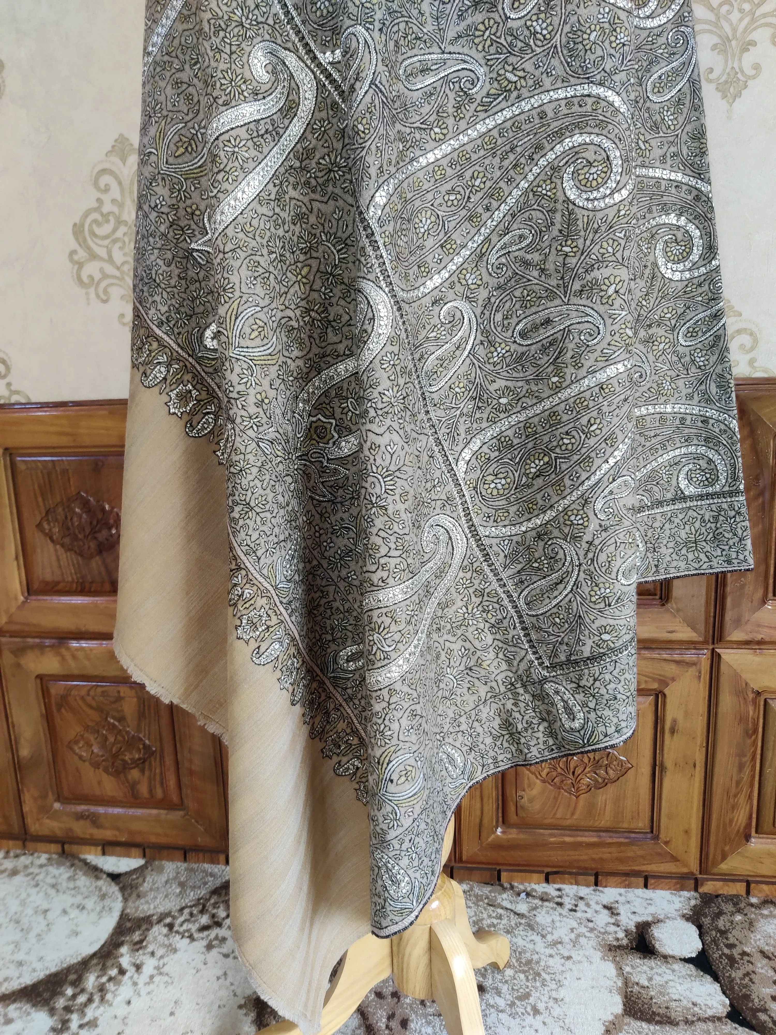 Chandni Raat: Pure Pashmina Shawl with Hand Tilla Embroidery & Sozni Embroidery
