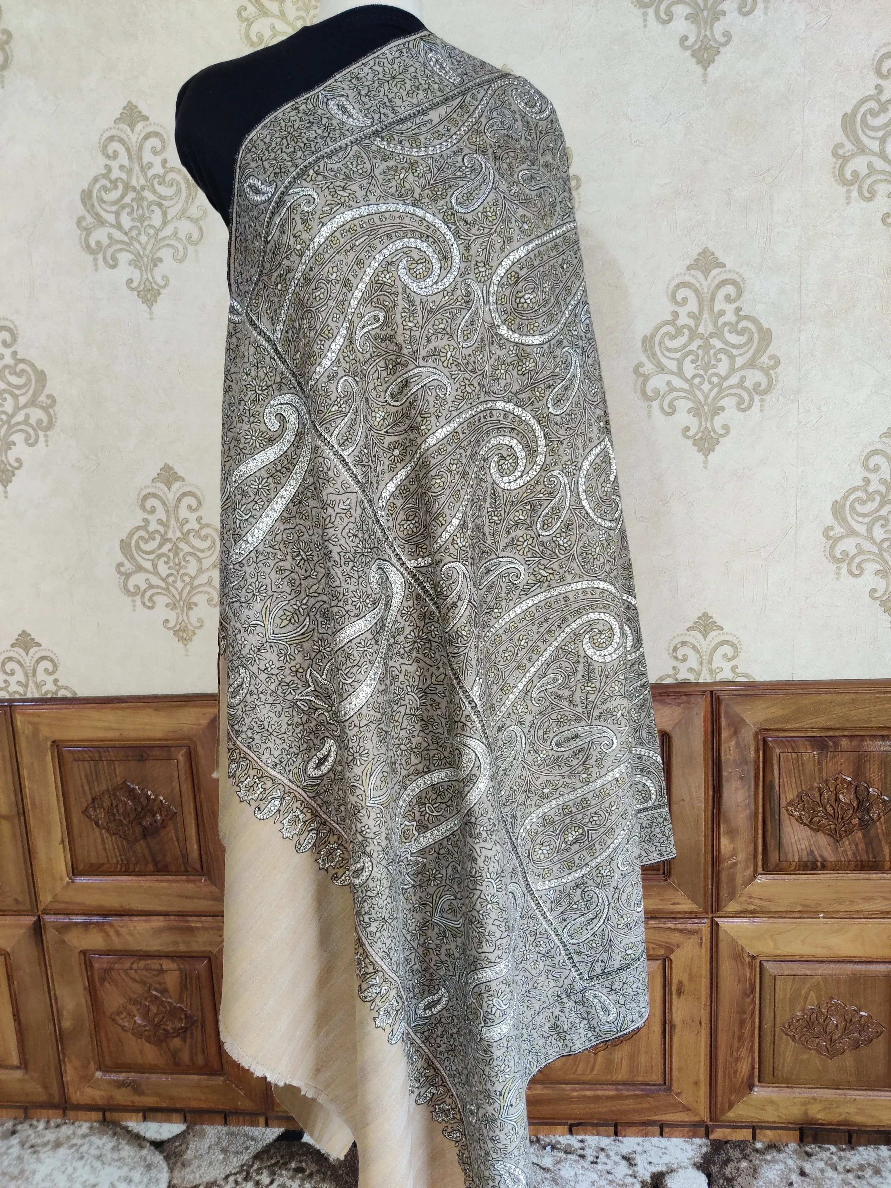 Chandni Raat: Pure Pashmina Shawl with Hand Tilla Embroidery & Sozni Embroidery