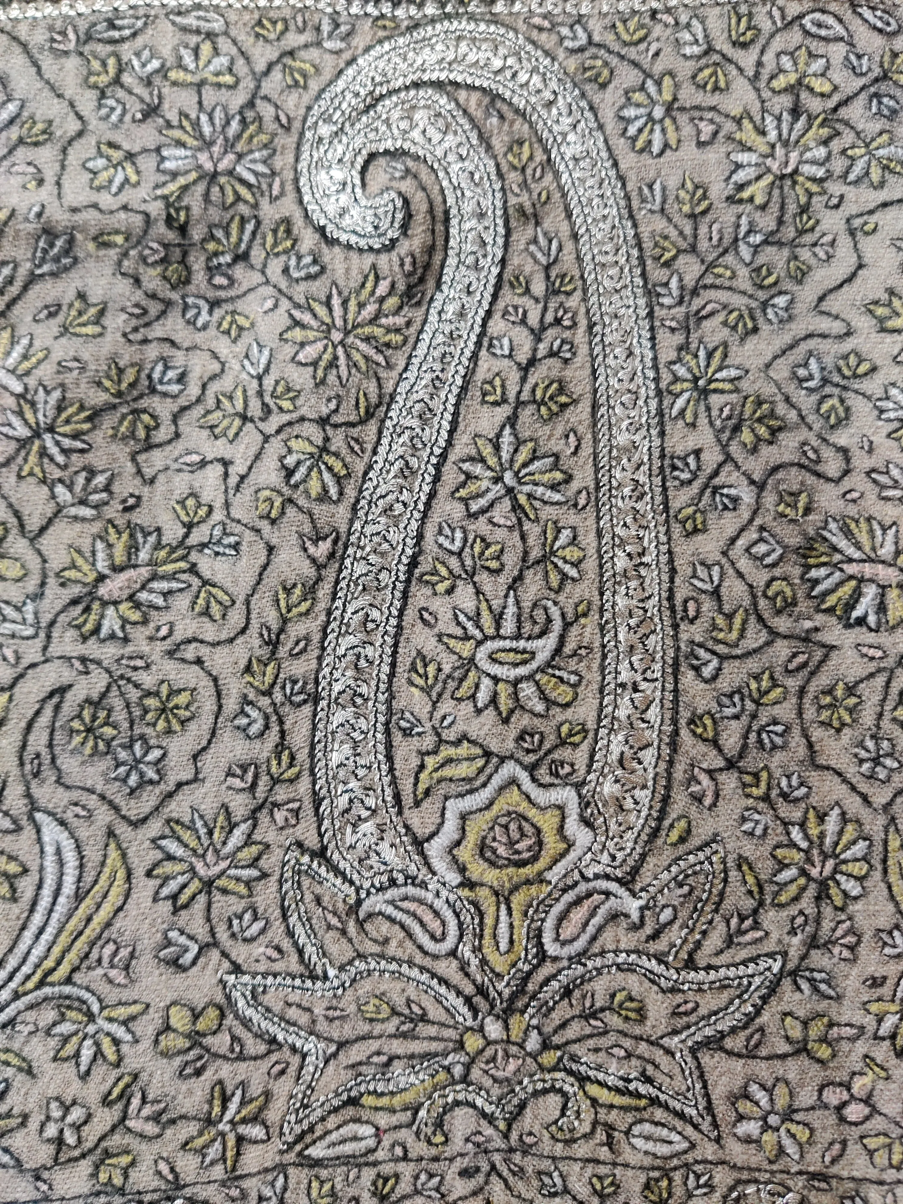 Chandni Raat: Pure Pashmina Shawl with Hand Tilla Embroidery & Sozni Embroidery