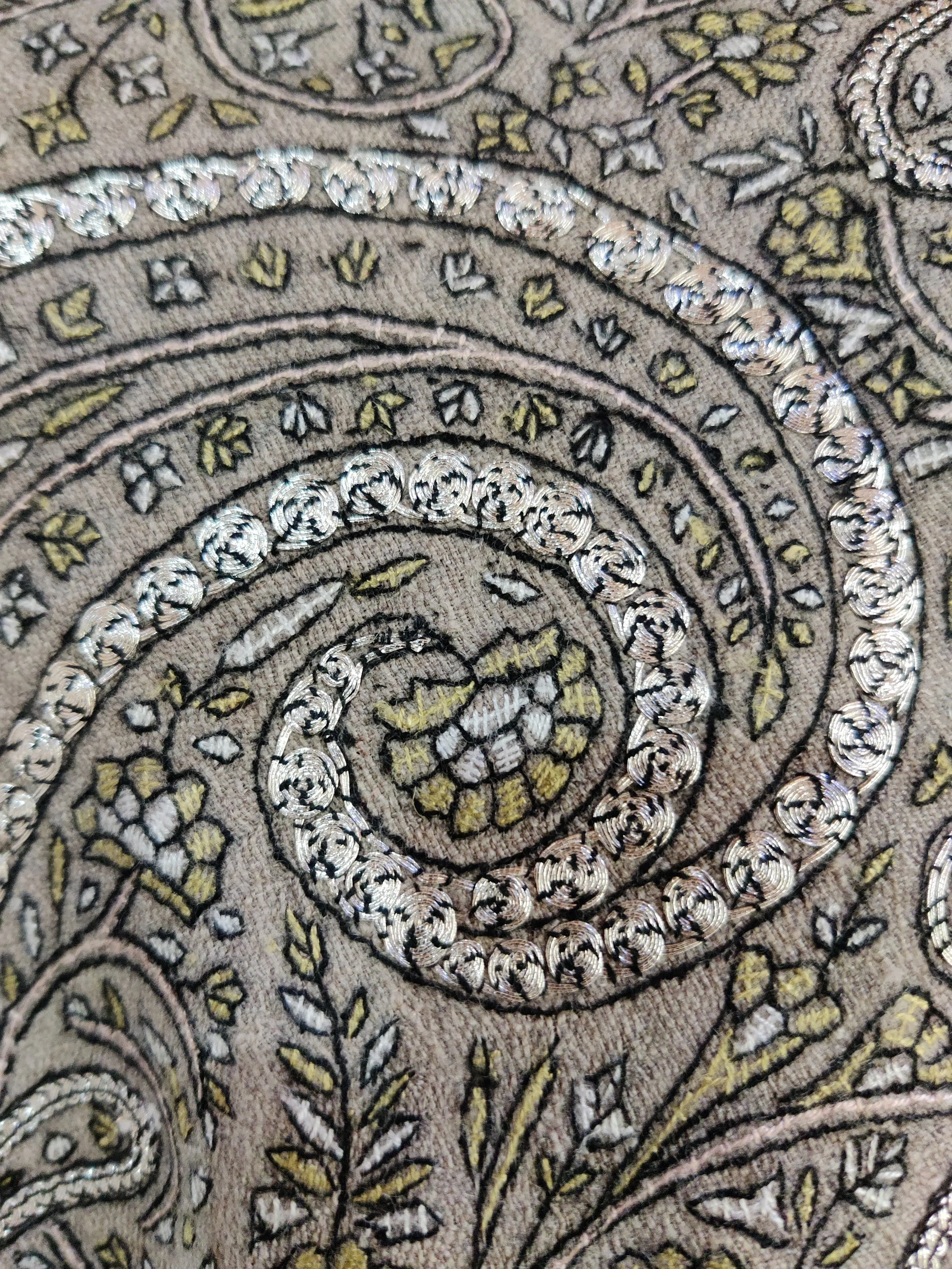 Chandni Raat: Pure Pashmina Shawl with Hand Tilla Embroidery & Sozni Embroidery