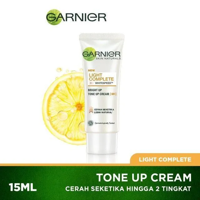 Garnier Light Complete Bright up Tone up Cream (UV)