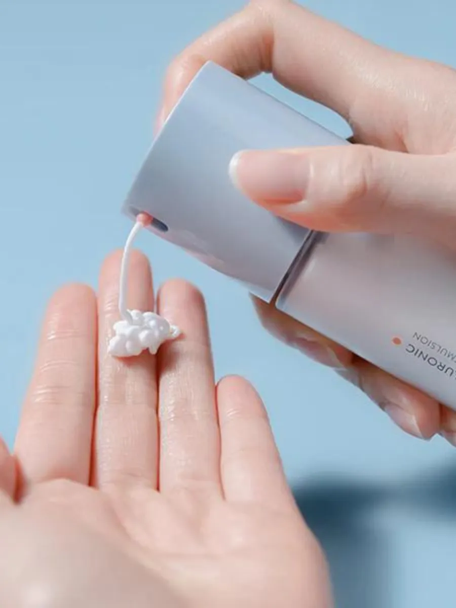 Laneige Water Bank Blue Hyaluronic Emulsion