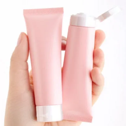 Moisturizing and Soothing Hand Cream - MQO 25pcs