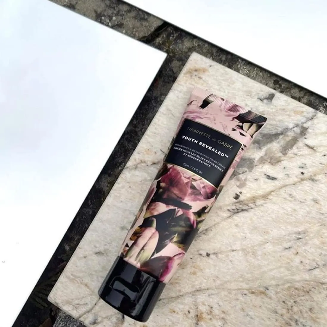 NANNETTE de GASPÉ Youth Revealed Reparative & Restorative Hand Cream 75 mL / 2.5 Fl Oz