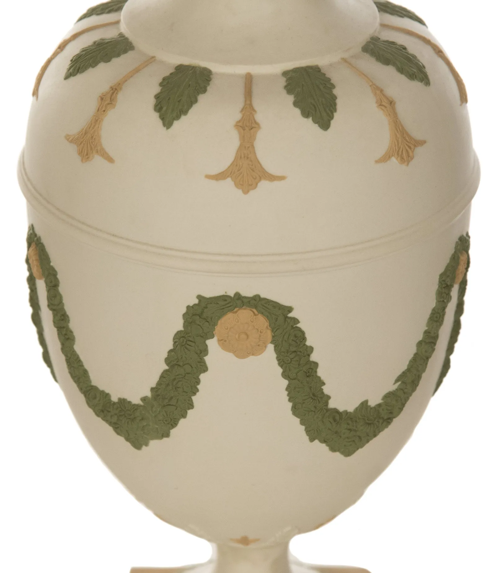 Neoclassical-style Ceramic Table Lamp with Garlands