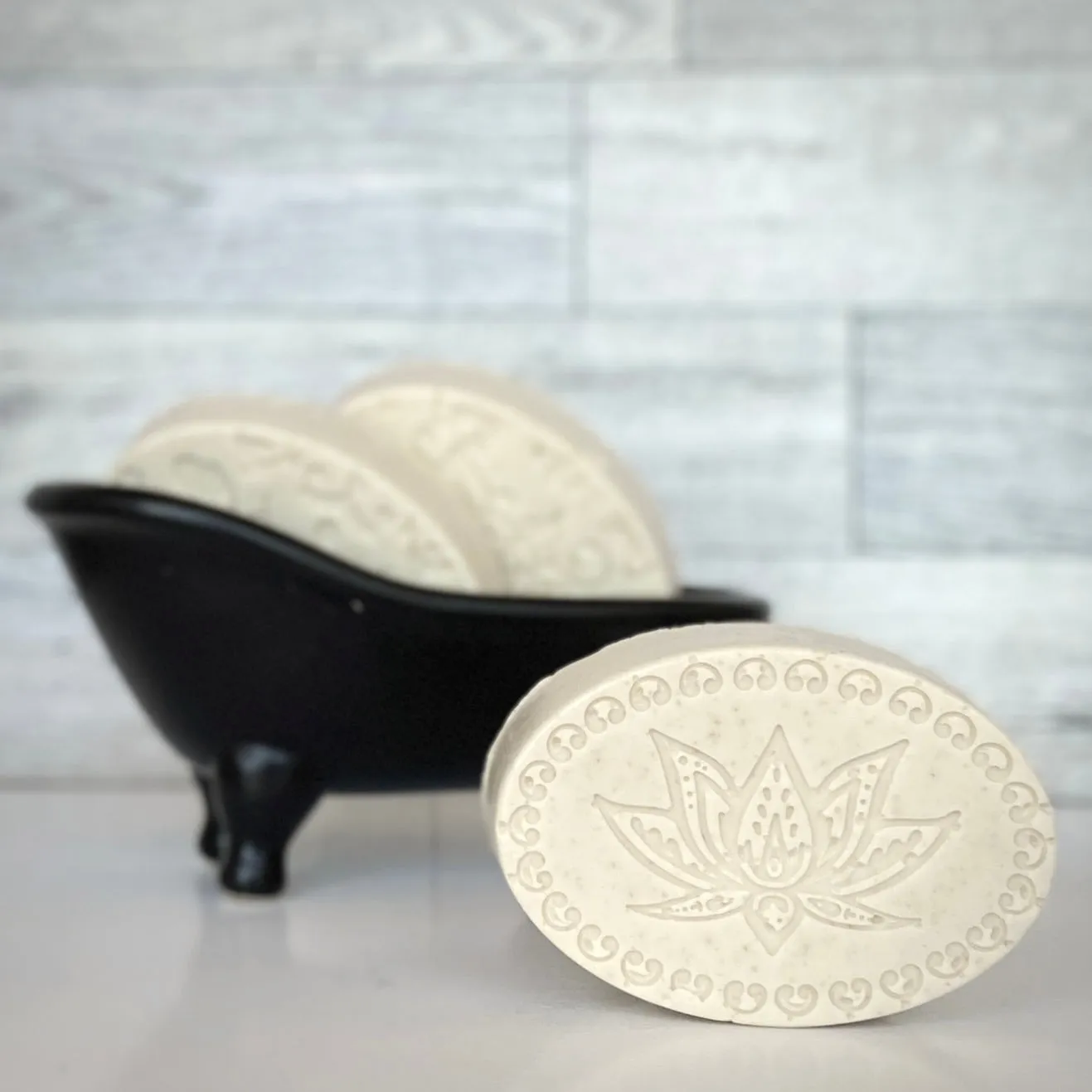 Oatmeal & Lemongrass Facial Soap