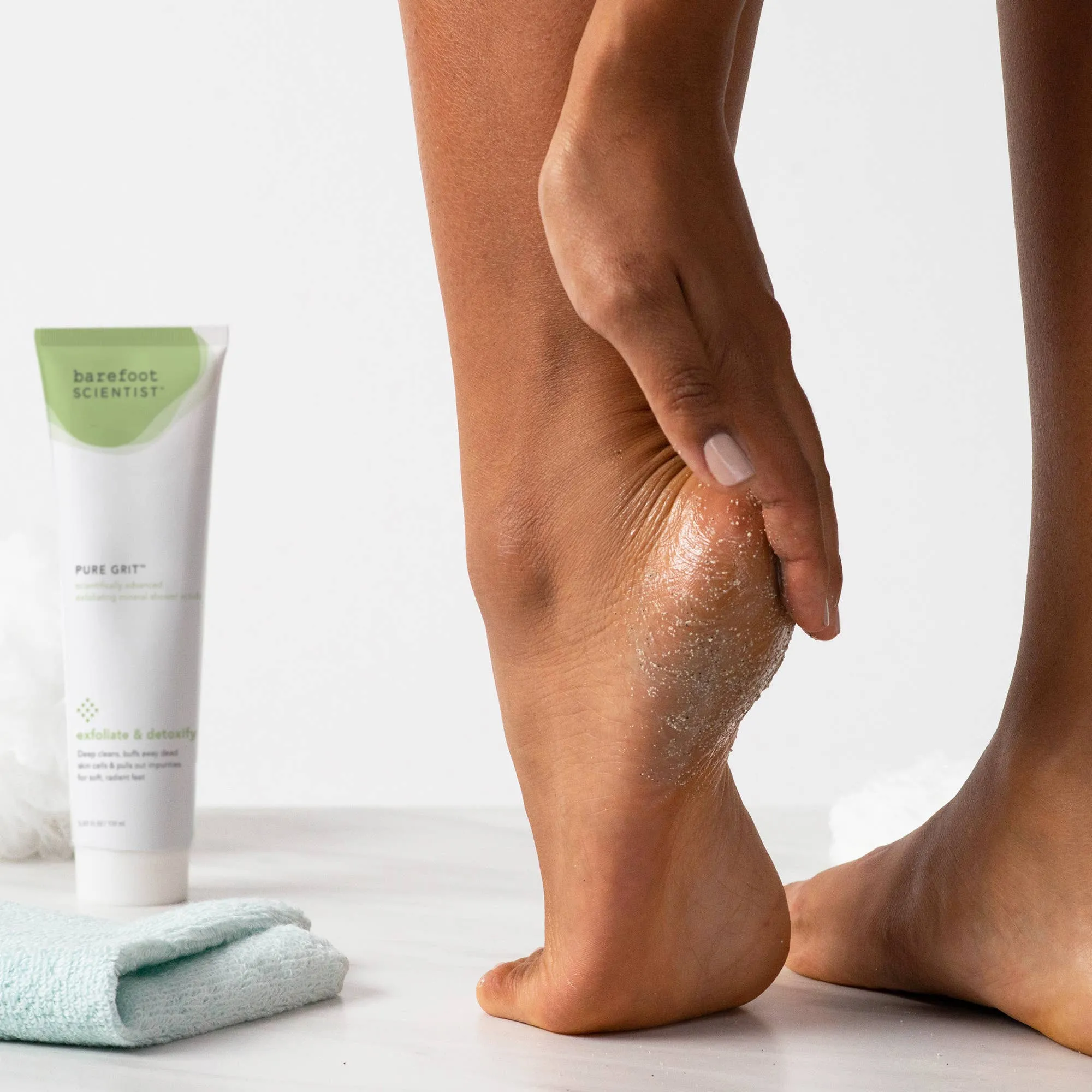 Pure Grit Revitalizing Mineral Scrub