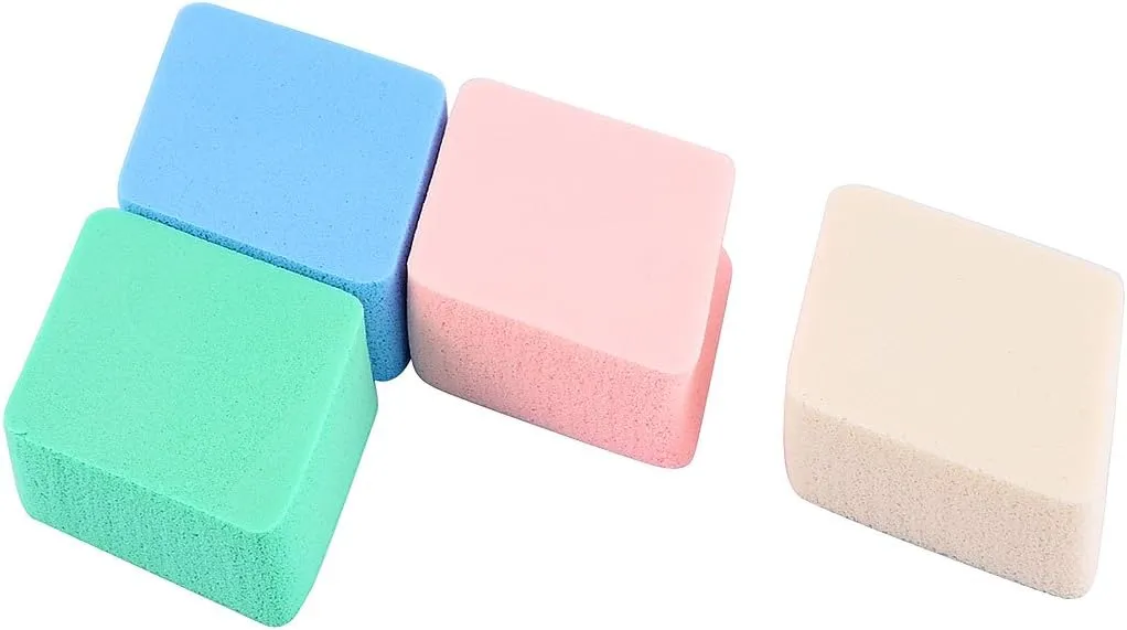 Qtqgoitem Sponge Loose Facial Cosmetic Powder Puff Makeup Tool 4 Pcs Colorful (Model: 4d1 31b 0b0 b03 496)