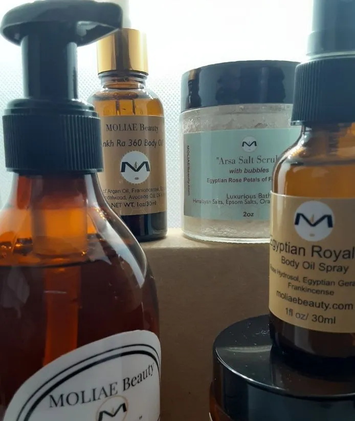 RAYS OF ASPU | Face Cleanser | Sweet Almond | Vanilla