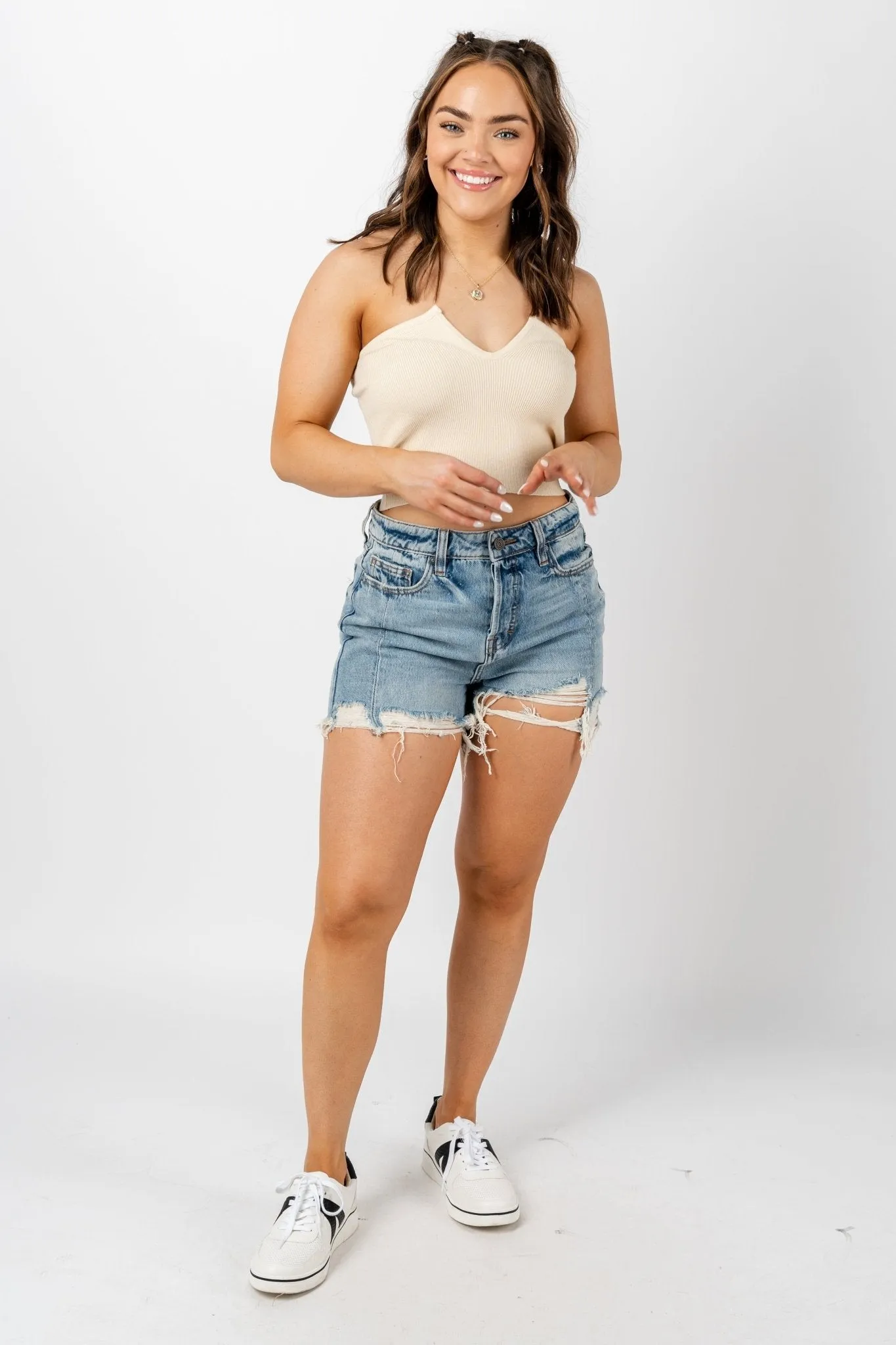 V-neck knit strapless top cream